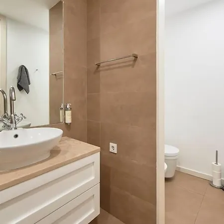 Inglesinhos Convento 2 - Cheerful * Lisbon