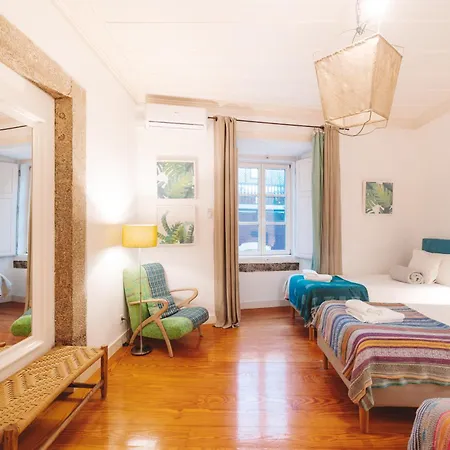 Inglesinhos Convento 2 - Cheerful *